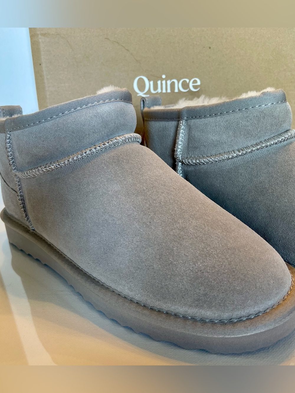 NIB QUINCE SUEDE LEATHER UPPER SHEARLING MINI BOOT LIGHT GRAY WOMENS SIZE 8